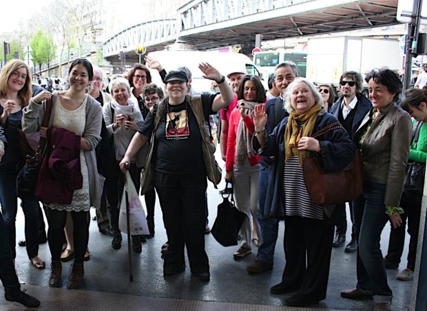 LA PREMIÈRE SÉANCE