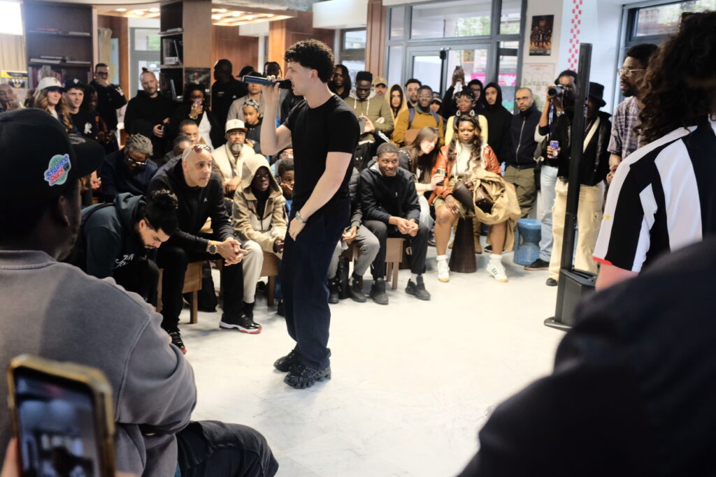 Battle de rap à l'Union de la jeunesse internationale, le 12 avril 2025 © Paris-Louxor